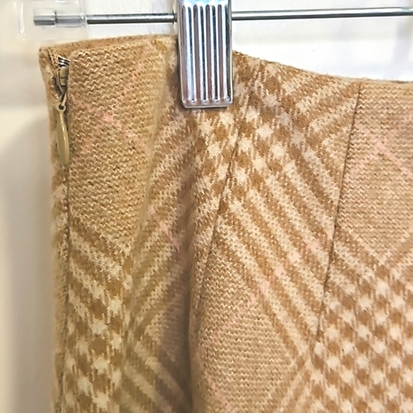 Ann Taylor wool skirt - Picture 2 of 7